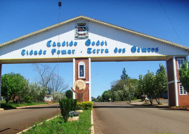 Cândido Godói