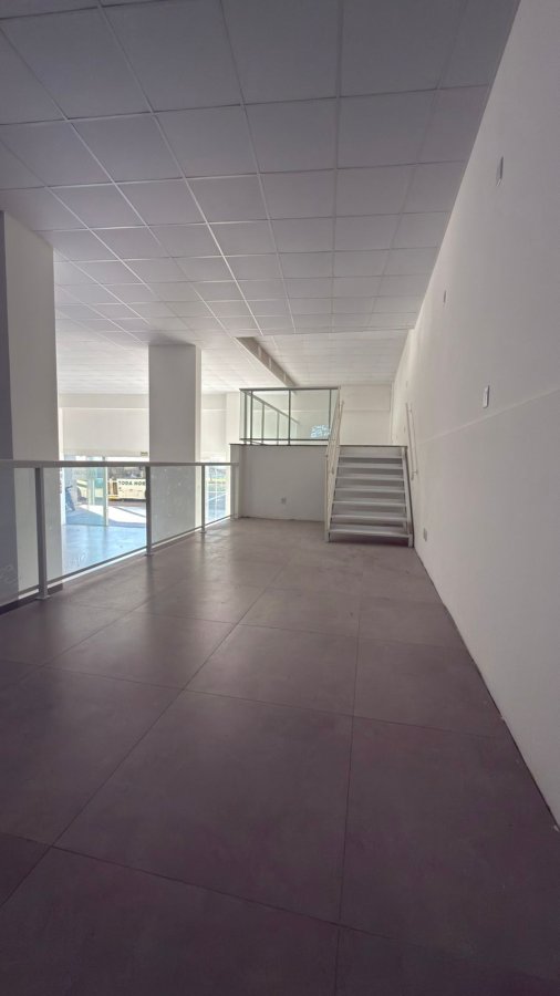 Sala Comercial à Venda