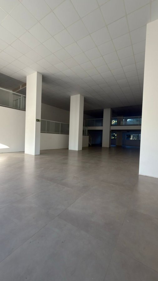 Sala Comercial à Venda
