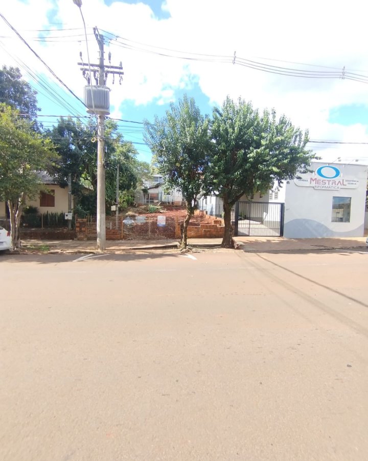 Terrno à Venda- Centro