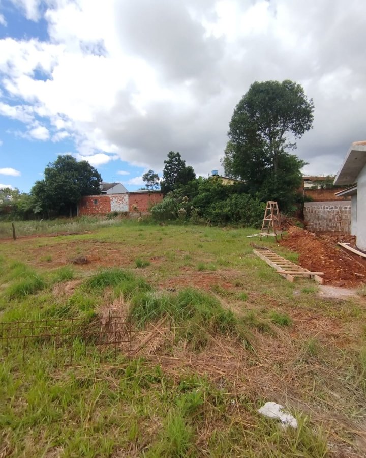 Terreno à Venda- São Francisco