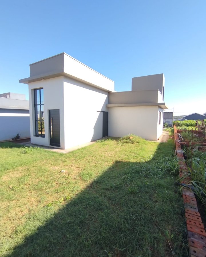 Casa à Venda- Guia Lopes