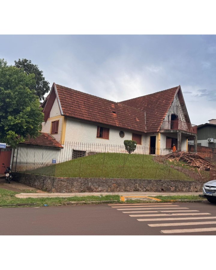 Casa à Venda- Planalto (Bela Vista)