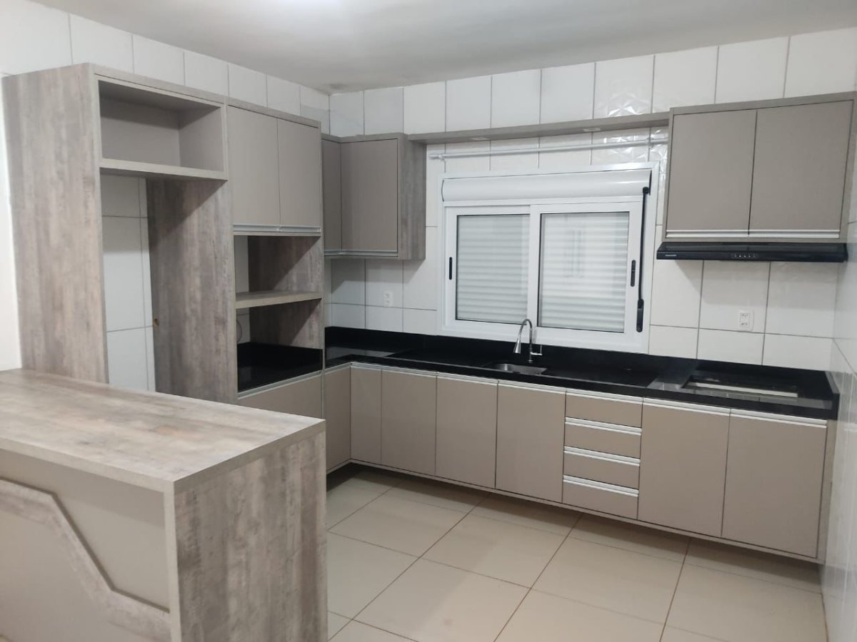 Casa à Venda- Loteamento América (Cruzeiro)