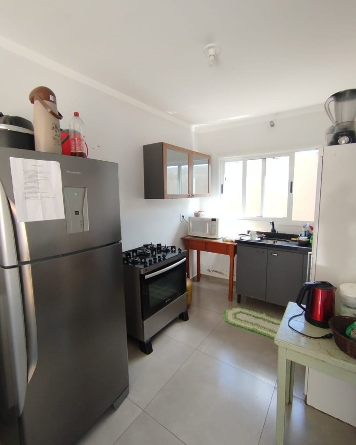 Casa à Venda- Vila Flores