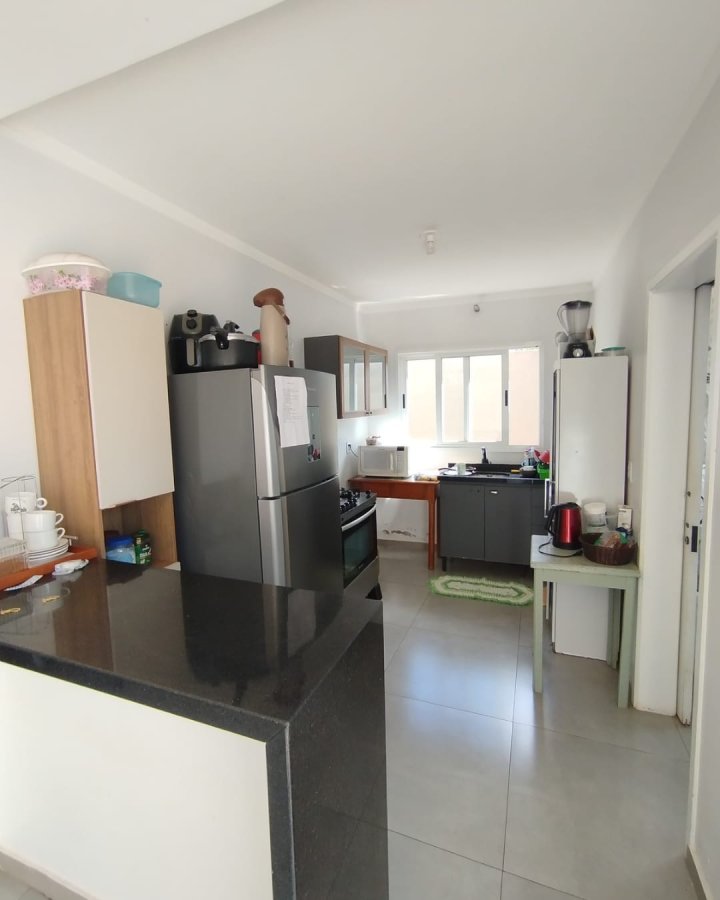 Casa à Venda- Vila Flores