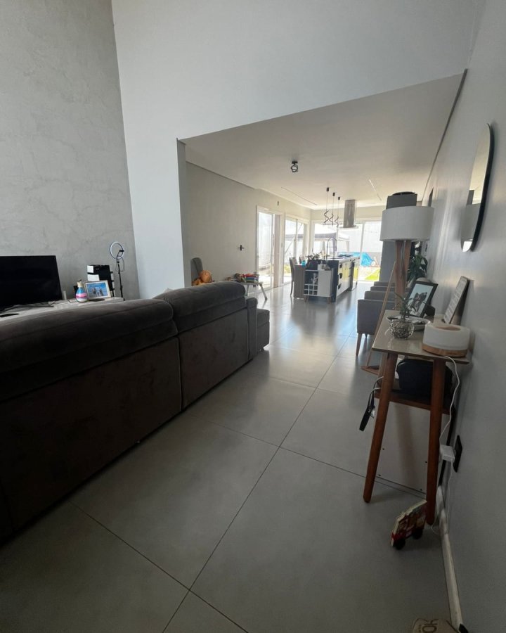 Casa à Venda- Glória (Loteamento Silva)