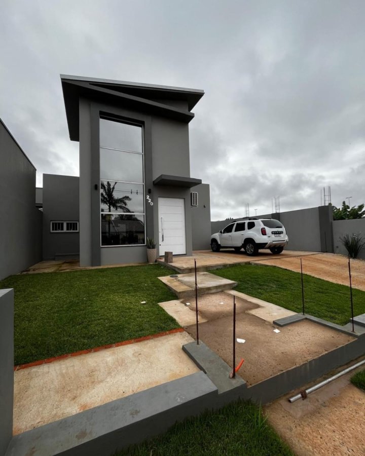 Casa à Venda- Glória (Loteamento Silva)