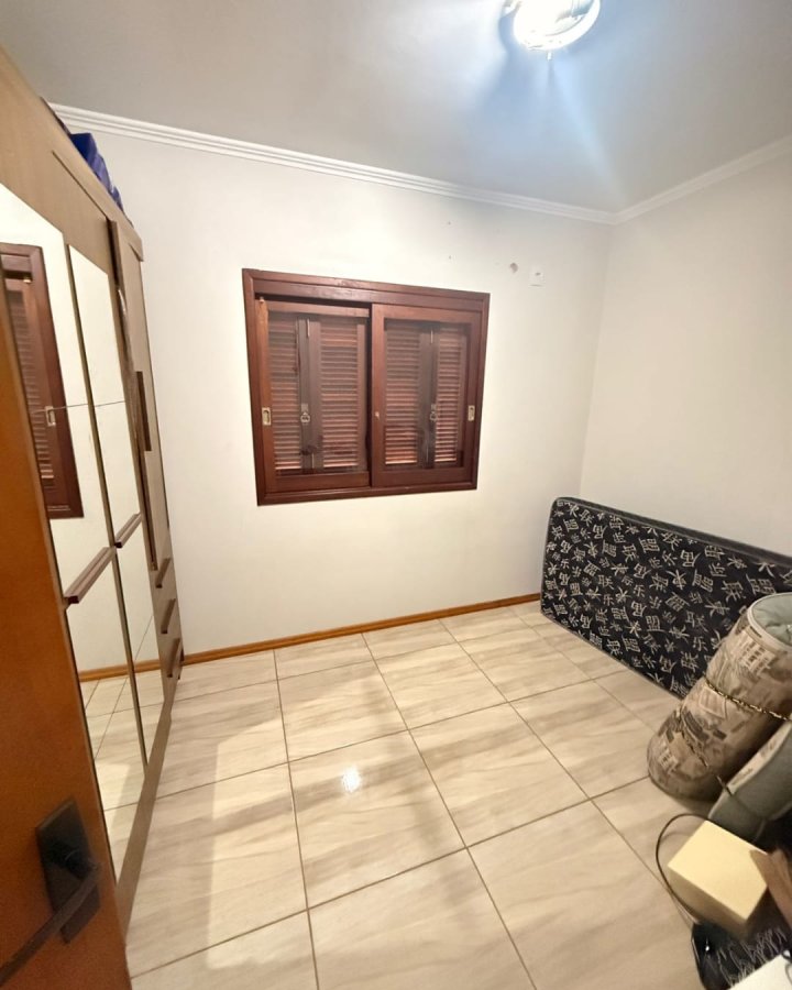 Casa à Venda - Oliveira
