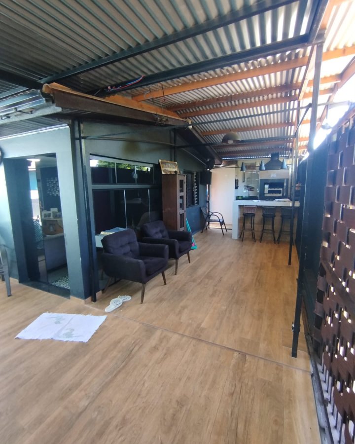 Casa à Venda - Auxiliadora