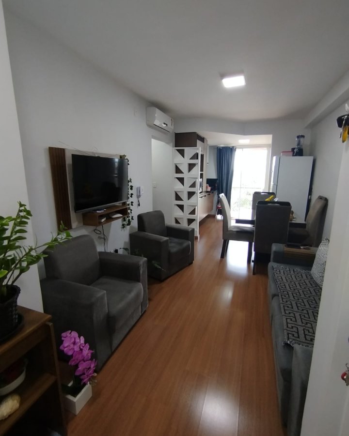 Apartamento à Venda- Ed. Ravena