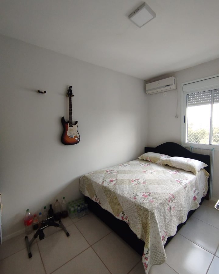 Apartamento à Venda- Ed. Ravena