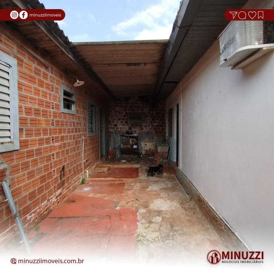Casa à Venda - Vila Flores