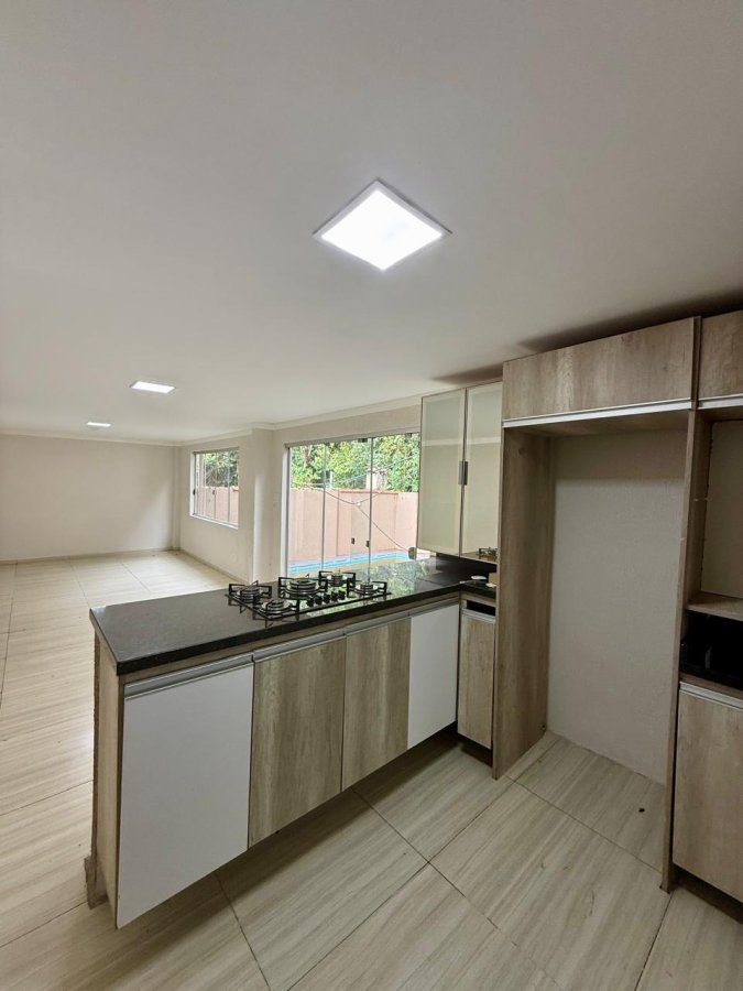 Casa à Venda- Jardim Petrópolis (Próximo Hospital Vida e Saúde)