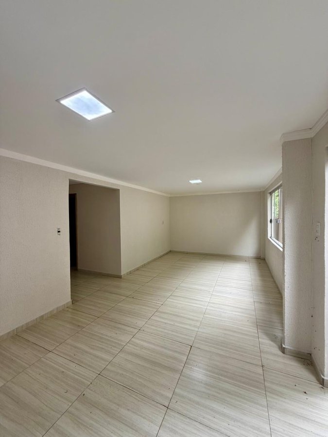 Casa à Venda- Jardim Petrópolis (Próximo Hospital Vida e Saúde)
