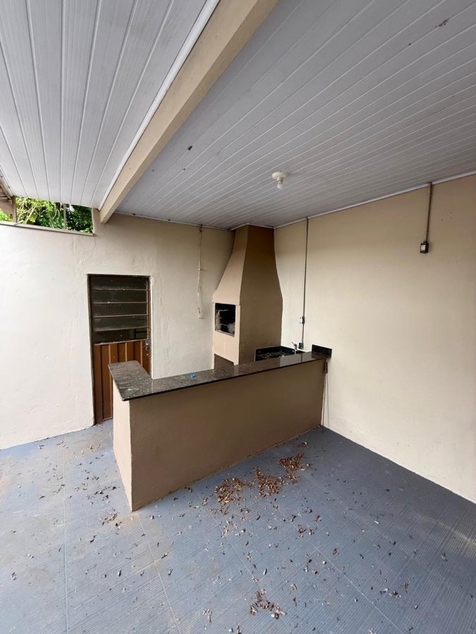 Casa à Venda- Jardim Petrópolis (Próximo Hospital Vida e Saúde)