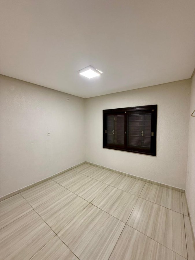 Casa à Venda- Jardim Petrópolis (Próximo Hospital Vida e Saúde)