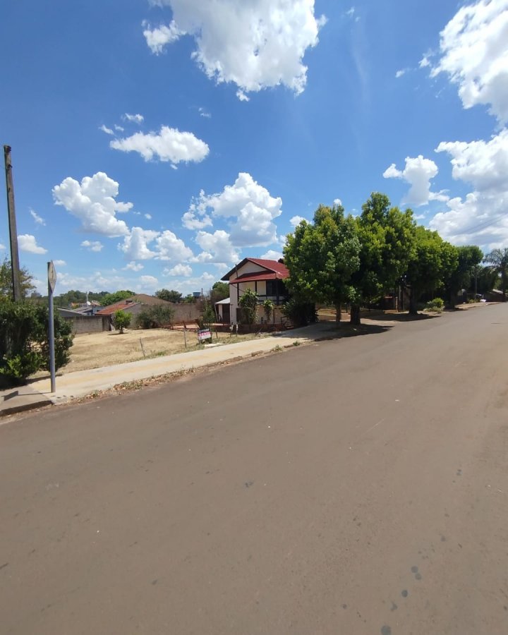 Terreno à Venda - Novo Horizonte (Glória)