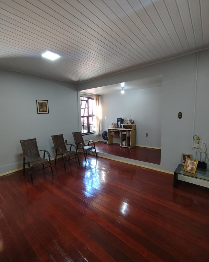 Casa à Venda - Centro