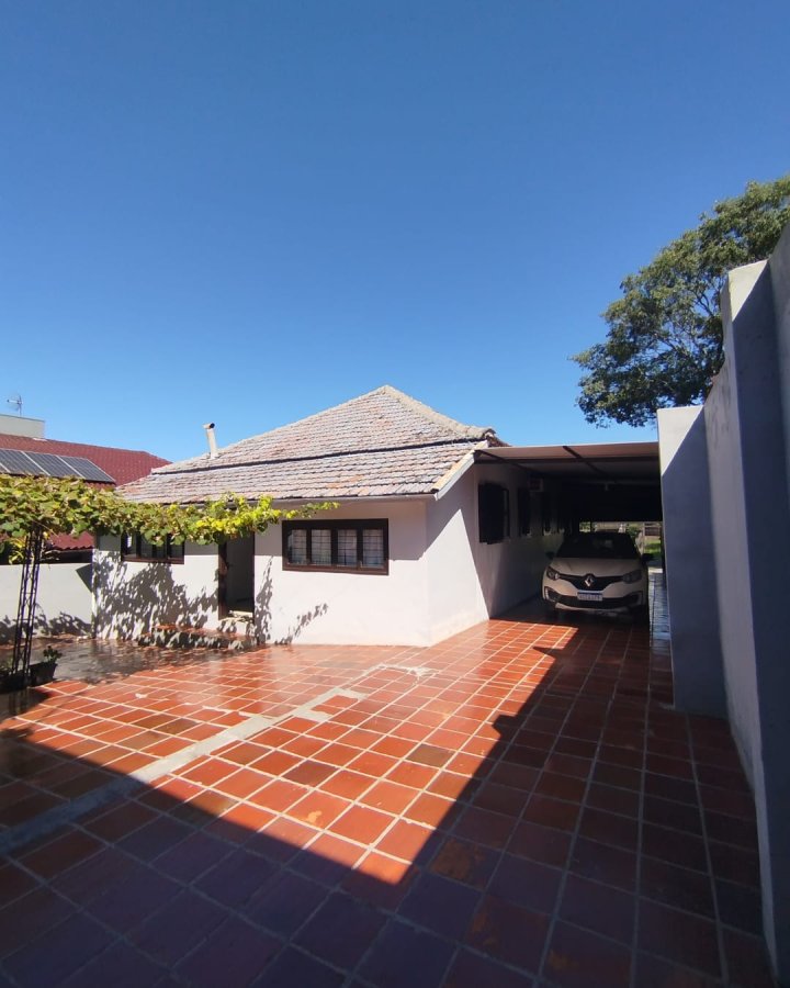 Casa à Venda - Centro