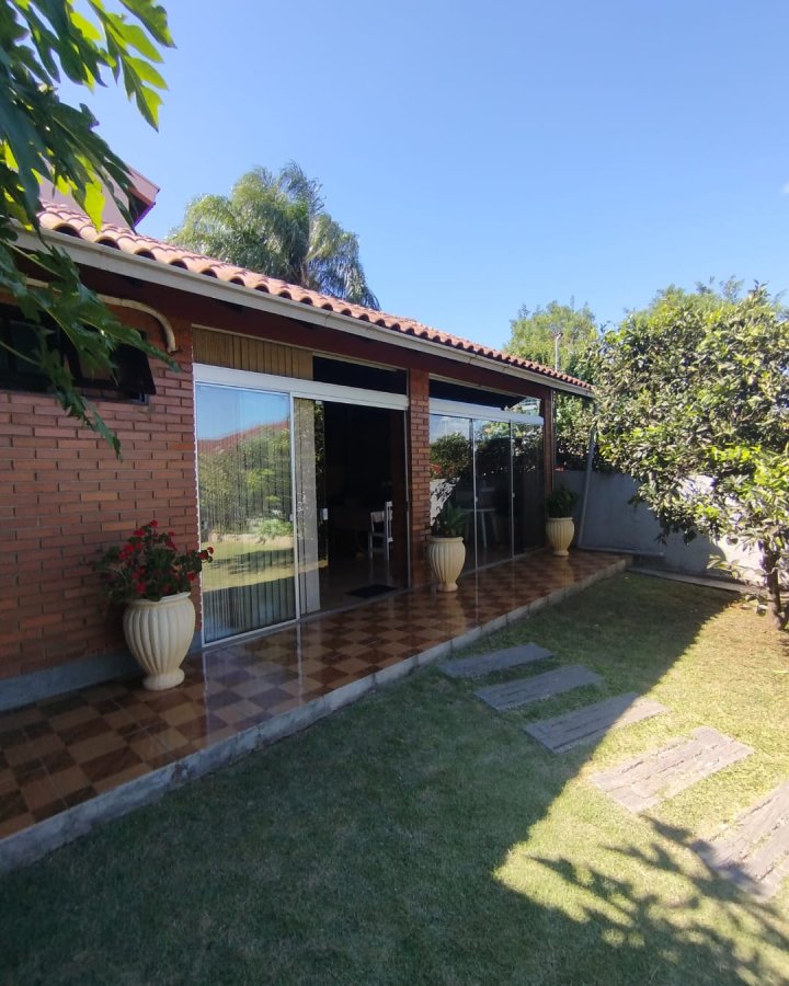 Casa à Venda - Centro