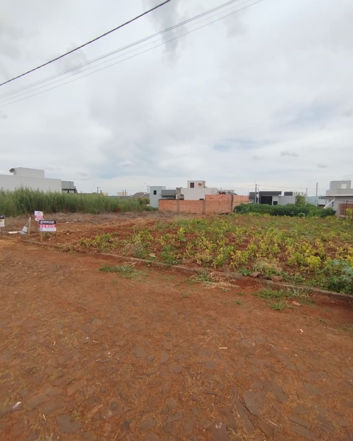 Terreno á Venda - Caminho das Águas