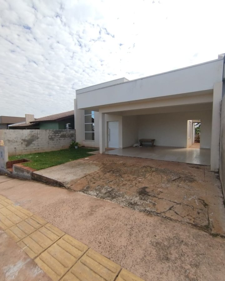 Casa à Venda- Guia Lopes