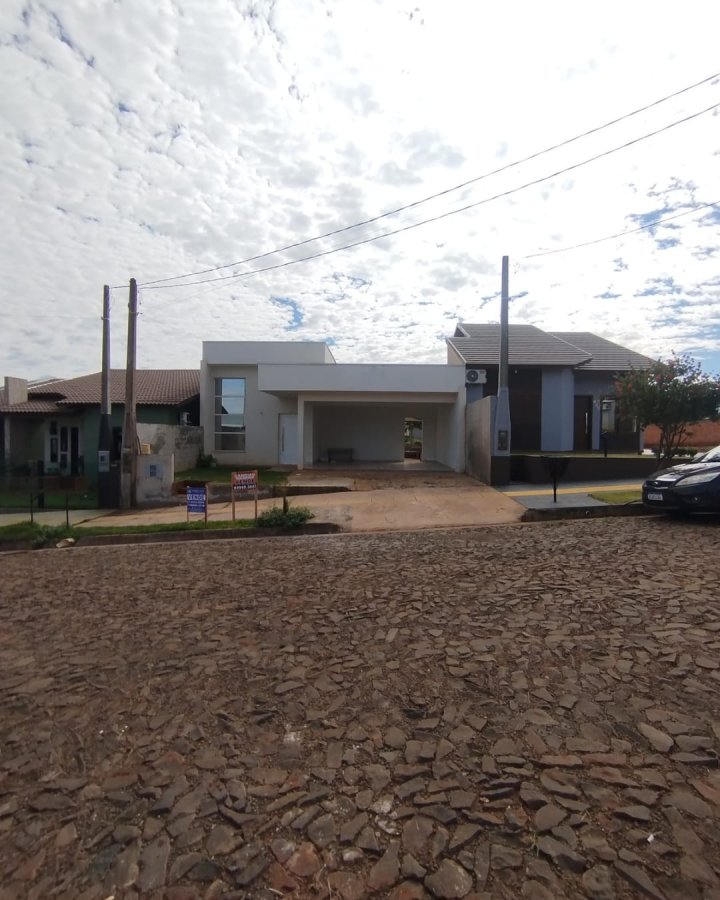 Casa à Venda- Guia Lopes