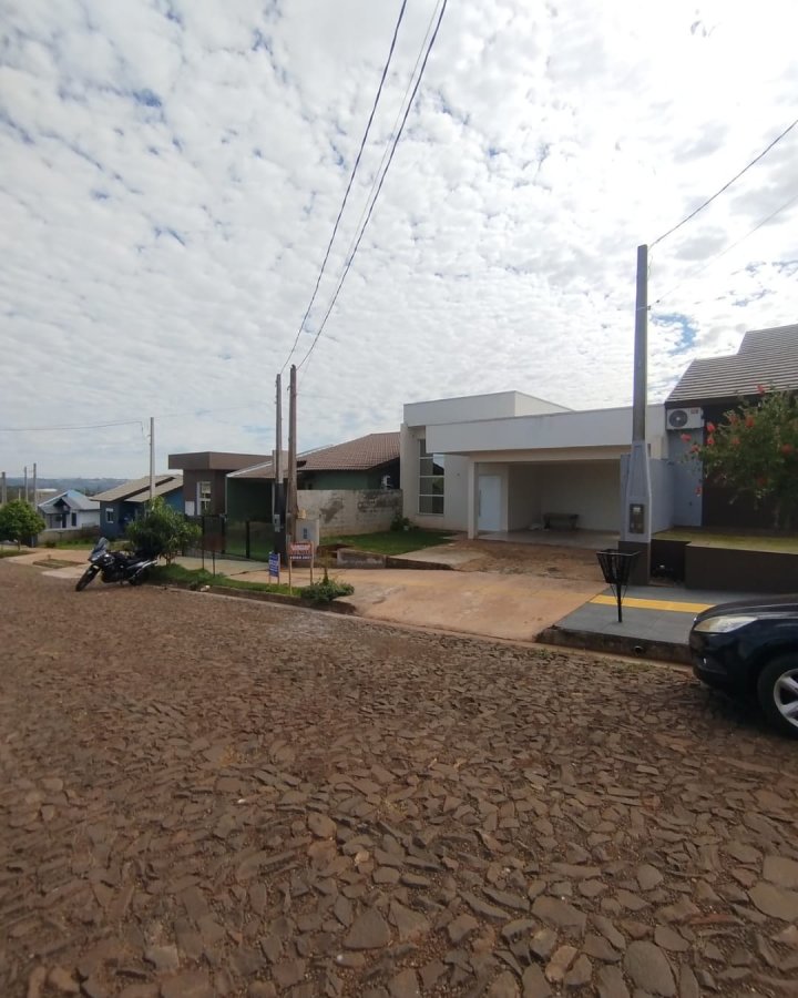 Casa à Venda- Guia Lopes