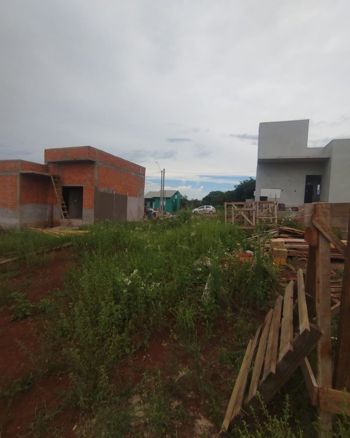 Terreno à Venda - Recanto Verde
