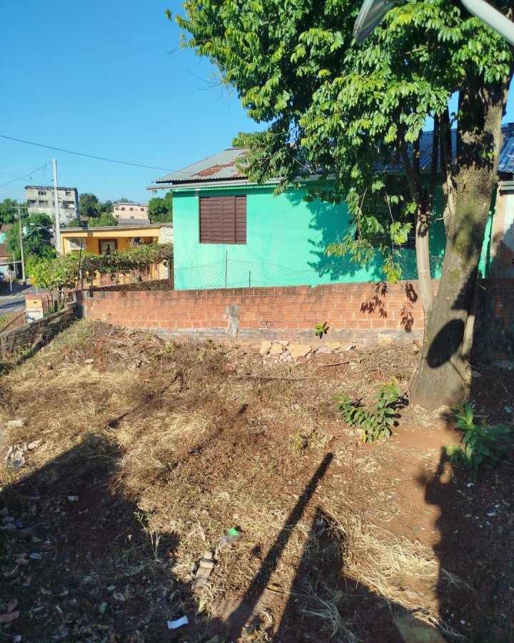 Casa à Venda - Planalto