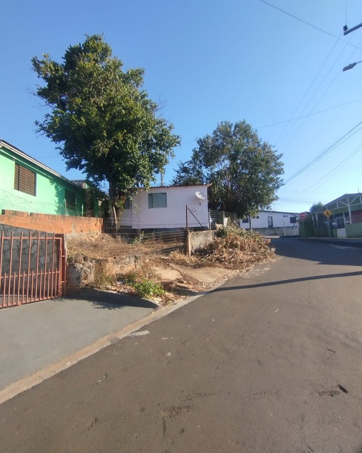 Casa à Venda - Planalto