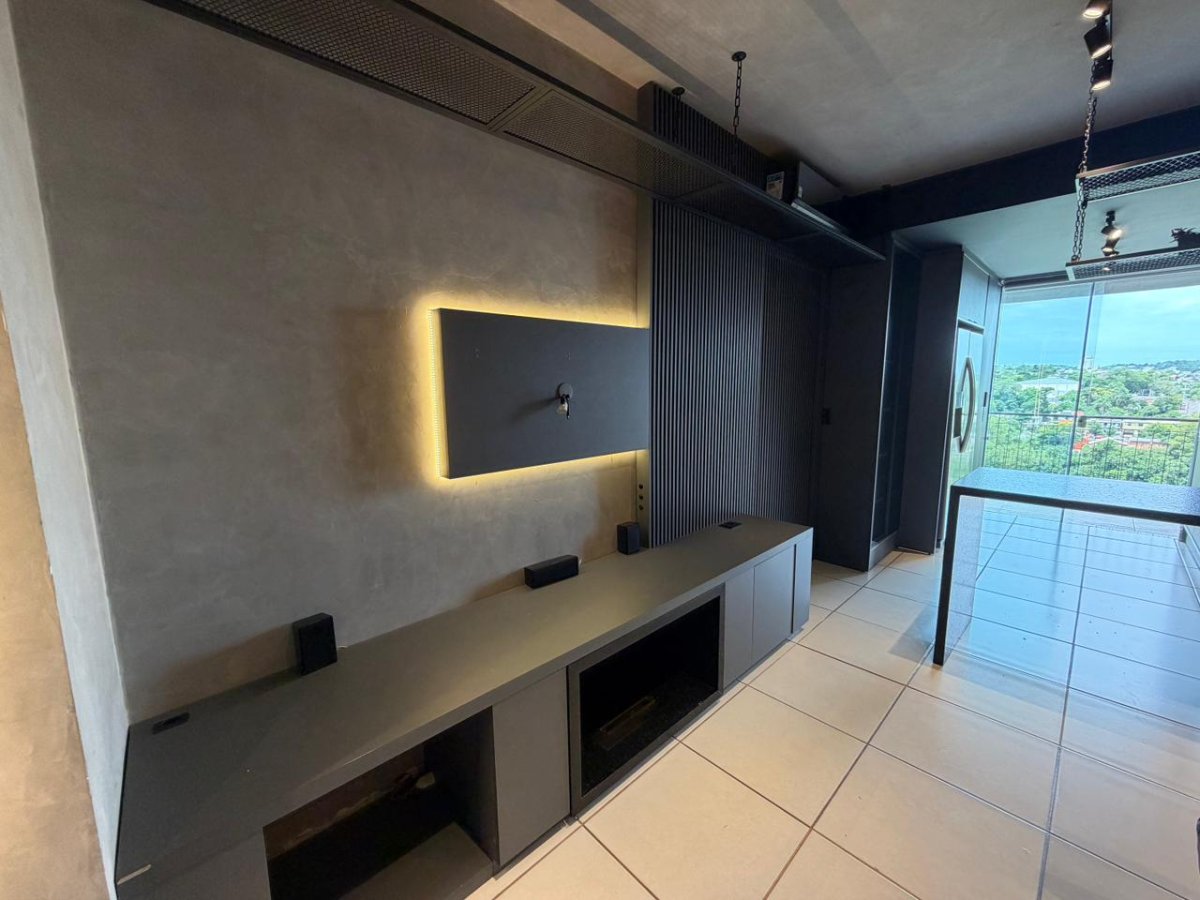 Apartamento à Venda - Ed. Ravena (Sulina)