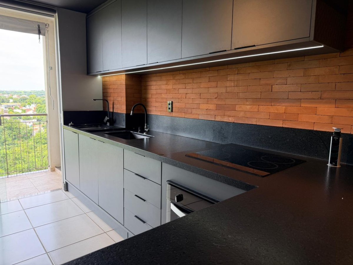 Apartamento à Venda - Ed. Ravena (Sulina)