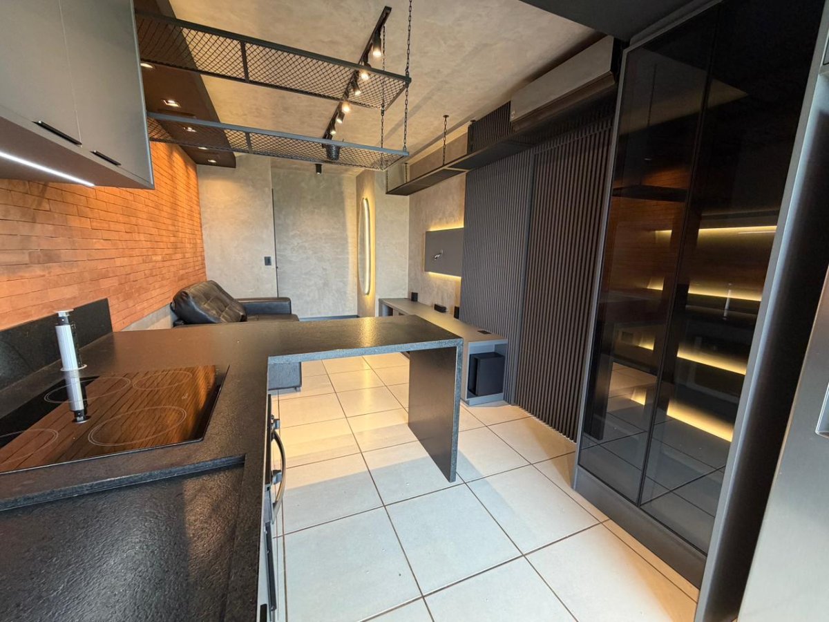 Apartamento à Venda - Ed. Ravena (Sulina)