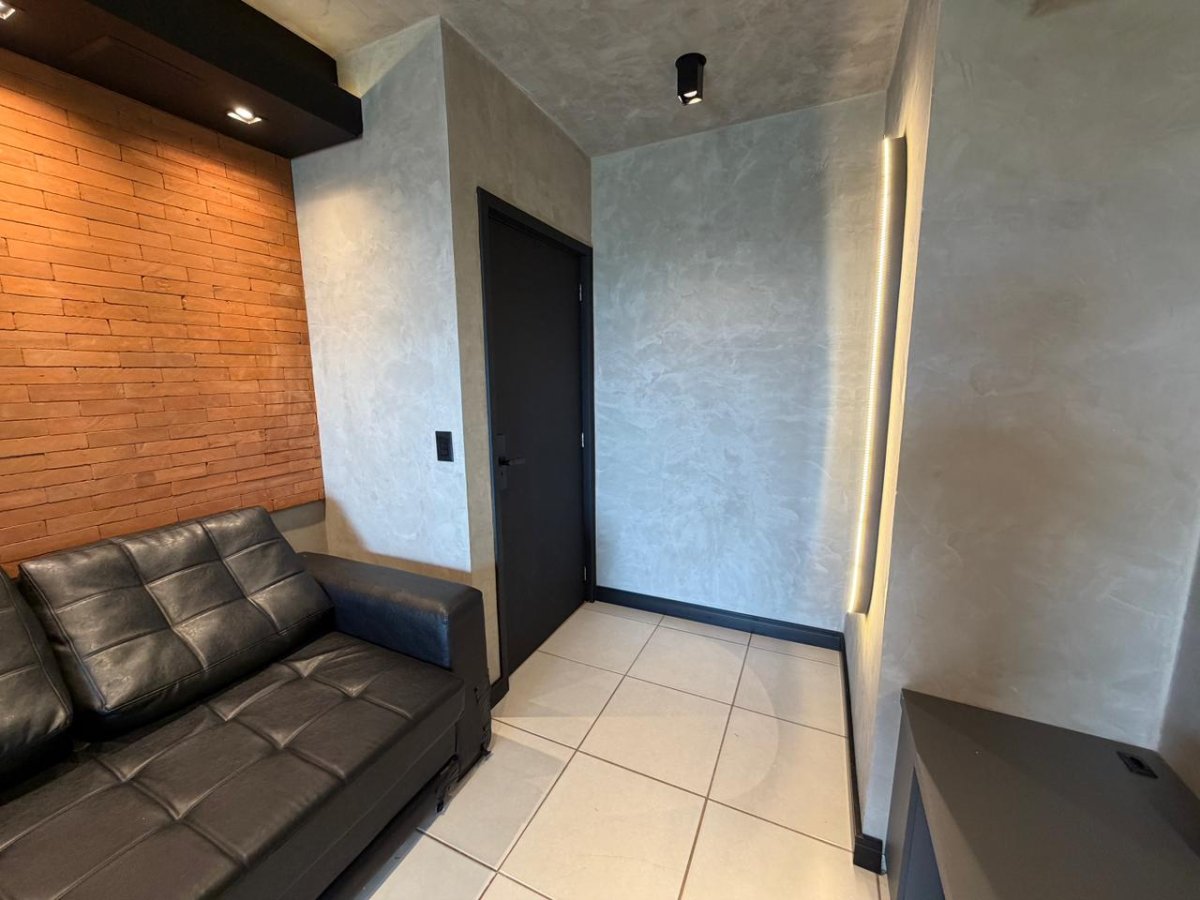 Apartamento à Venda - Ed. Ravena (Sulina)