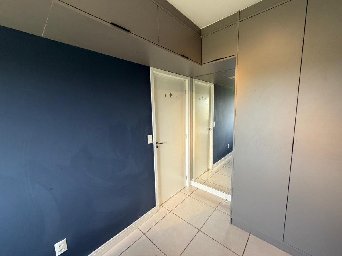 Apartamento à Venda - Ed. Ravena (Sulina)