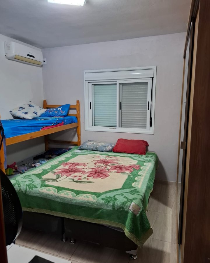 Casa à Venda - Figueira