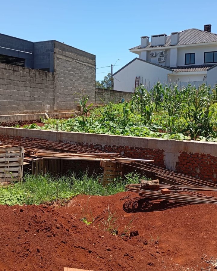 Terreno à Venda - Timbaúva