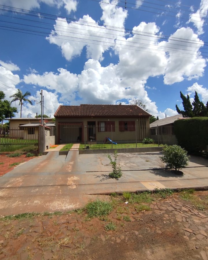 Casa à Venda - Central