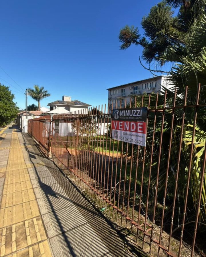 Terreno à Venda - Centro