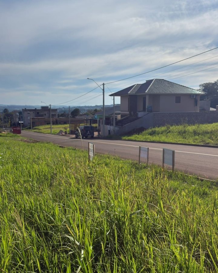 Terreno à Venda - Imperador (São Francisco)