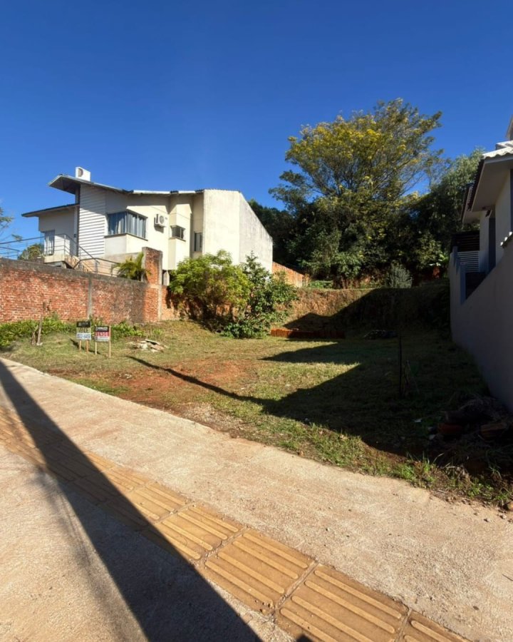 Terreno à Venda - Glória (Novo Horizonte)