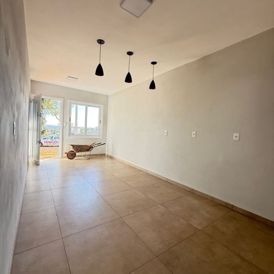 Casa à Venda - Figueira