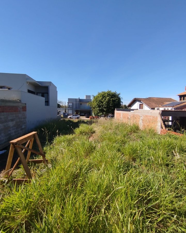 Terreno à Venda - Lorentz (Central)