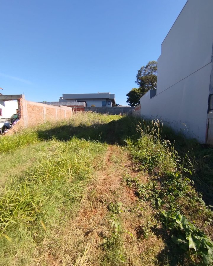Terreno à Venda - Lorentz (Central)