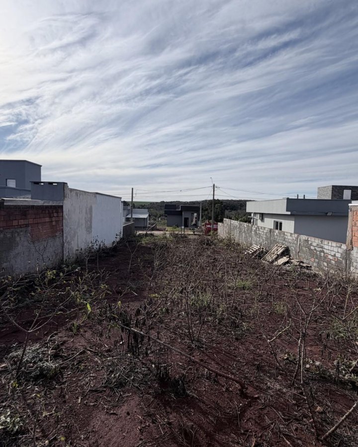 Terreno à Venda - Guia Lopes