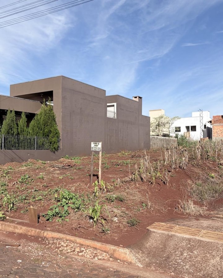 Terreno à Venda - Guia Lopes