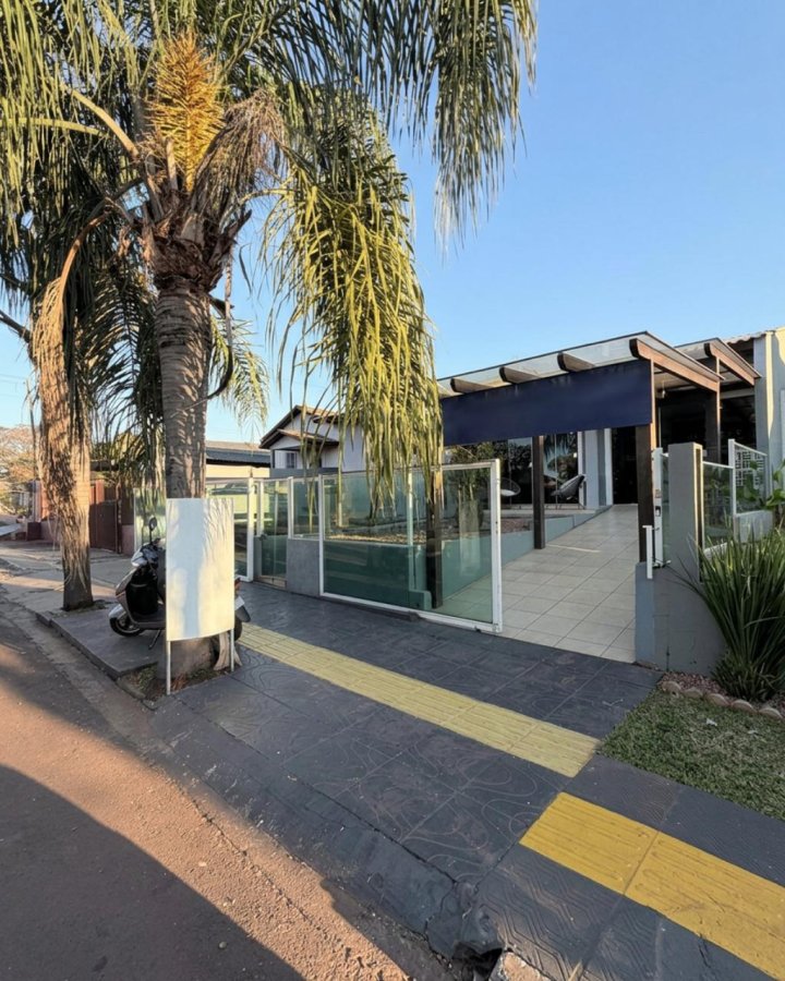 Casa à Venda - Planalto