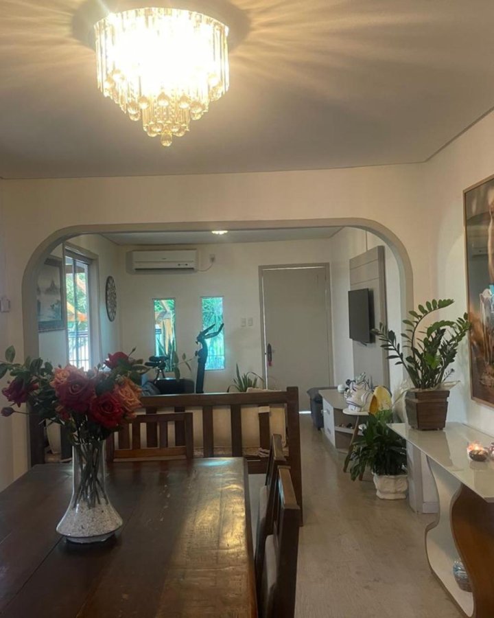 Casa à Venda - Ouro Verde
